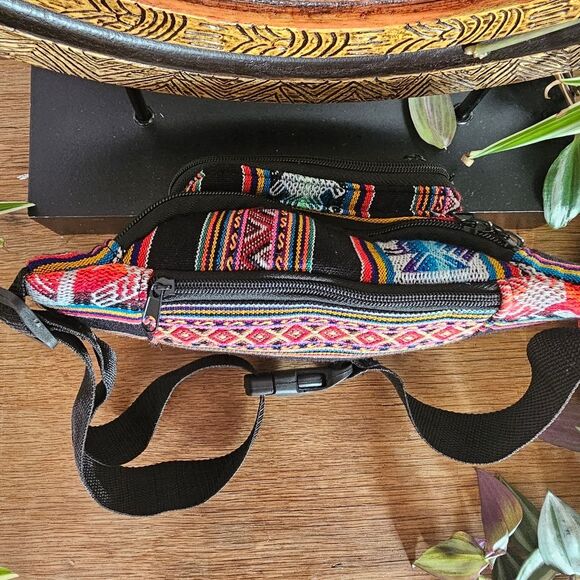 Colorful Peruvian Woven Fanny Pack Boho Festival Waist Bag Handmade in Peru - Picture 6 of 11